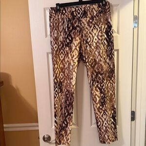 Brown Patterned Leggings/pants.